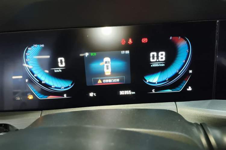 Used CHANGAN CS55PLUS 2022 Blue Whale Edition 1.5T DCT Luxury Model Instrument Cluster