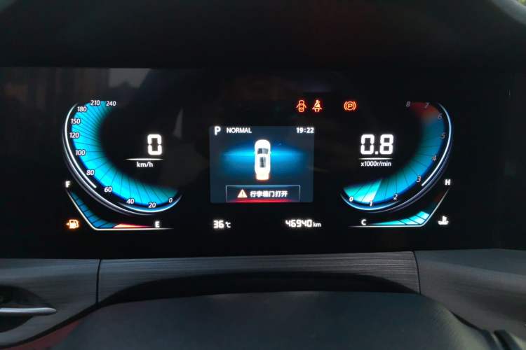 Used CHANGAN CS55PLUS 2022 Blue Whale Edition 1.5T DCT Luxury Model Instrument Cluster