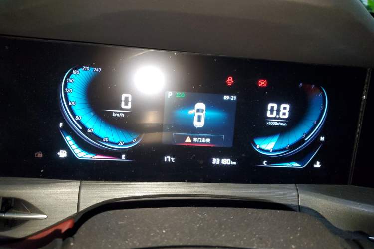 Used CHANGAN CS55PLUS 2022 Blue Whale Edition 1.5T DCT Luxury Model Instrument Cluster