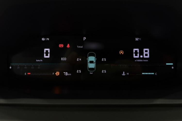 Used CHANGAN CS55PLUS 2022 Blue Whale Edition 1.5T DCT Luxury Model Instrument Cluster