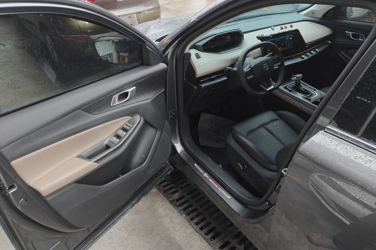 Used CHANGAN CS55PLUS 2022 2nd Generation 1.5T DCT Luxury Version Interior 3