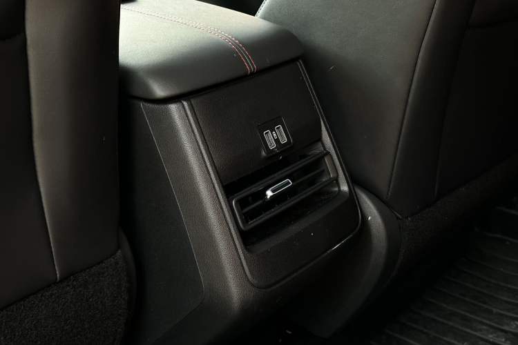 Used CHANGAN CS55PLUS 2022 2nd Generation 1.5T DCT Prestige Version Interior 3