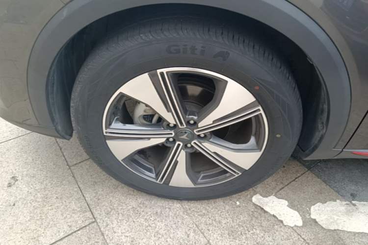 Used CHANGAN CS55PLUS 2022 2nd Generation 1.5T DCT Luxury Version Left Front Wheel Hub