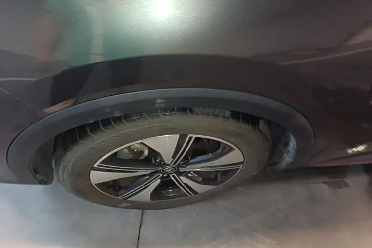 Used CHANGAN CS55PLUS 2022 2nd Generation 1.5T DCT Navigation Edition Left Front Wheel Hub