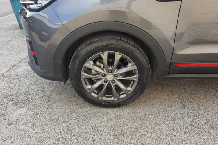 Used CHANGAN CS55PLUS 2022 Blue Whale Edition 1.5T DCT Luxury Model Left Front Wheel Hub