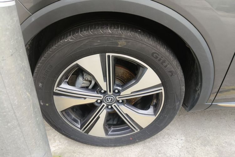 Used CHANGAN CS55PLUS 2022 2nd Generation 1.5T DCT Prestige Version Left Front Wheel Hub