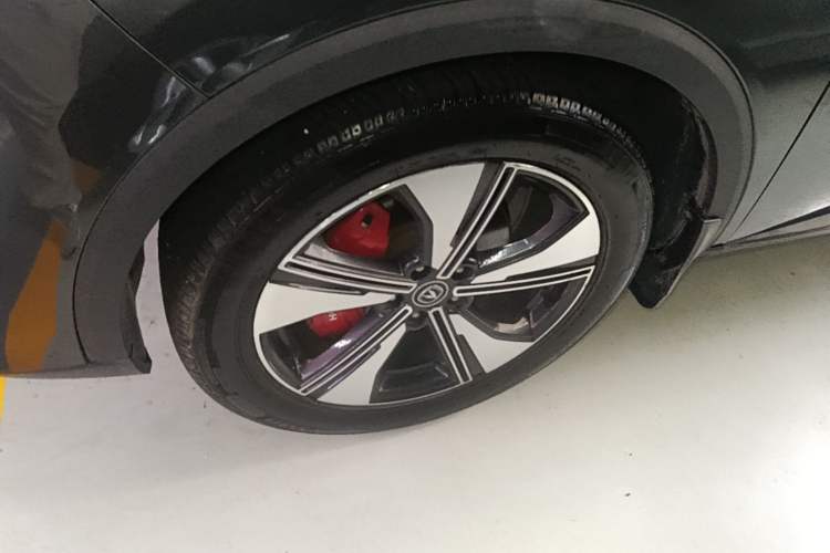 Used CHANGAN CS55PLUS 2022 2nd Generation 1.5T DCT Luxury Version Left Front Wheel Hub