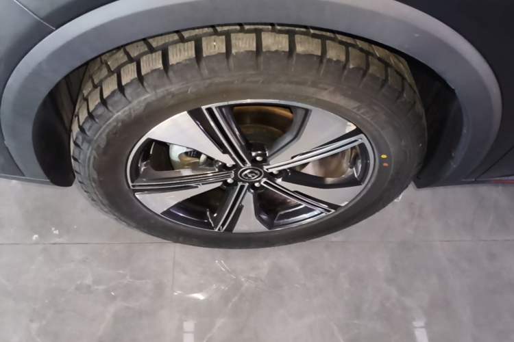 Used CHANGAN CS55PLUS 2022 2nd Generation 1.5T DCT Prestige Version Left Front Wheel Hub