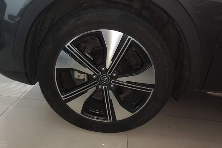 Used CHANGAN CS55PLUS 2022 2nd Generation 1.5T DCT Prestige Version Left Front Wheel Hub