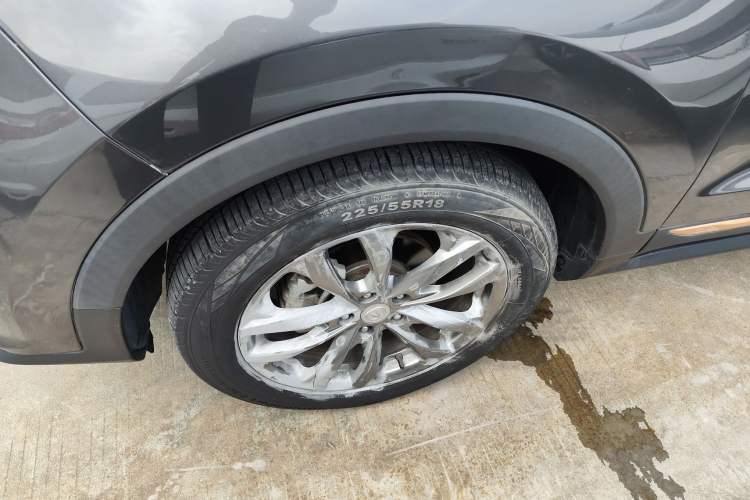 Used CHANGAN CS55PLUS 2022 Blue Whale Edition 1.5T DCT Luxury Model Left Front Wheel Hub