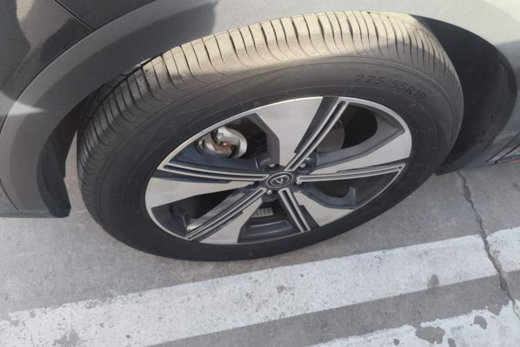 Used CHANGAN CS55PLUS 2022 2nd Generation 1.5T DCT Prestige Version Left Front Wheel Hub