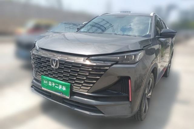 Używany CHANGAN CS55PLUS 2022 2nd Generation 1.5T DCT Luxury Version