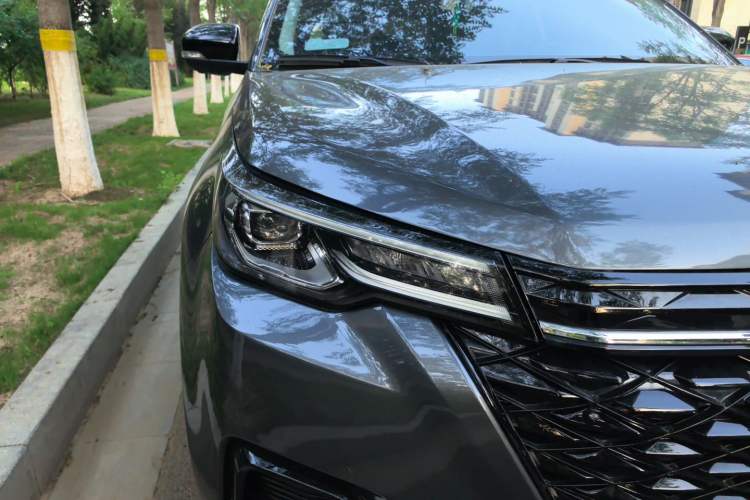 Used CHANGAN CS55PLUS 2022 Blue Whale Edition 1.5T DCT Luxury Model Right Front Headlight