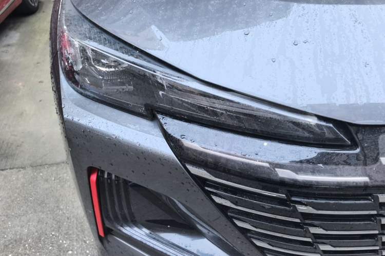 Used CHANGAN CS55PLUS 2022 2nd Generation 1.5T DCT Navigation Edition Right Front Headlight