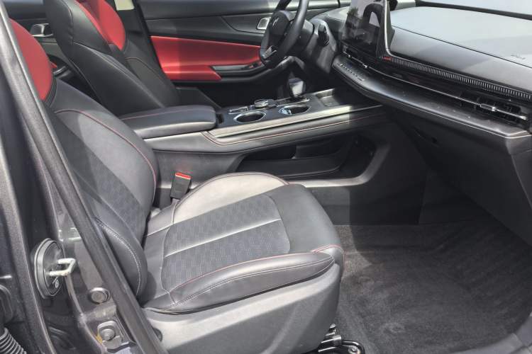 Used CHANGAN CS55PLUS 2022 2nd Generation 1.5T DCT Prestige Version Right Front Seat