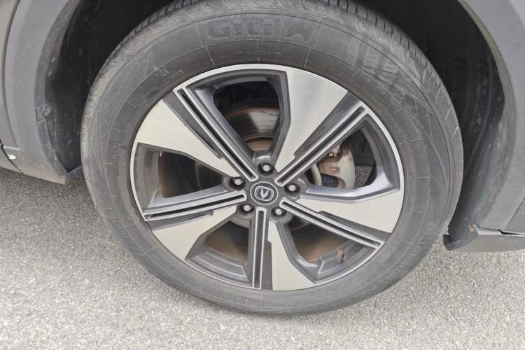 Used CHANGAN CS55PLUS 2022 2nd Generation 1.5T DCT Luxury Version Right Front Wheel Hub