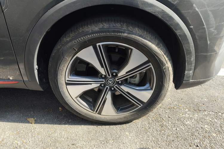 Used CHANGAN CS55PLUS 2022 2nd Generation 1.5T DCT Prestige Version Right Front Wheel Hub