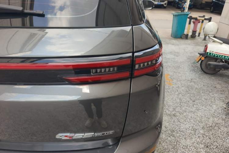 Used CHANGAN CS55PLUS 2022 Blue Whale Edition 1.5T DCT Luxury Model Right Rear Taillight
