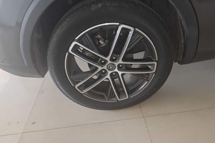Used CHANGAN CS55PLUS 2022 2nd Generation 1.5T DCT Navigation Edition Right Rear Wheel Hub