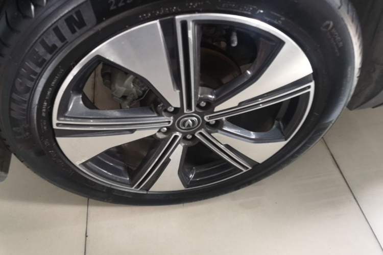 Used CHANGAN CS55PLUS 2022 2nd Generation 1.5T DCT Luxury Version Right Rear Wheel Hub