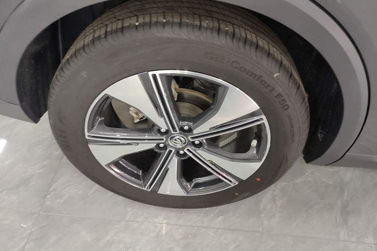 Used CHANGAN CS55PLUS 2022 2nd Generation 1.5T DCT Prestige Version Right Rear Wheel Hub