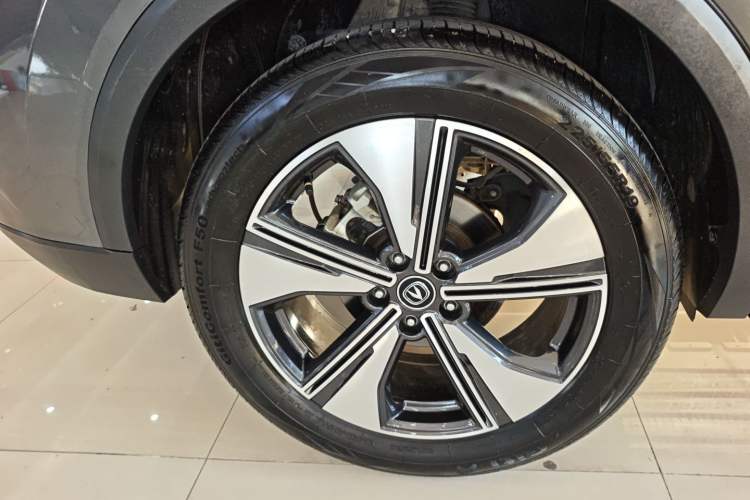 Used CHANGAN CS55PLUS 2022 2nd Generation 1.5T DCT Prestige Version Right Rear Wheel Hub