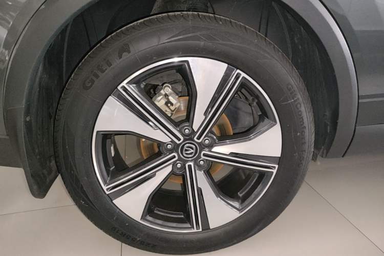 Used CHANGAN CS55PLUS 2022 2nd Generation 1.5T DCT Prestige Version Right Rear Wheel Hub