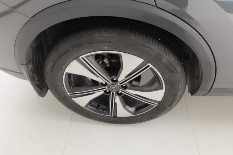 Used CHANGAN CS55PLUS 2022 2nd Generation 1.5T DCT Prestige Version Right Rear Wheel Hub