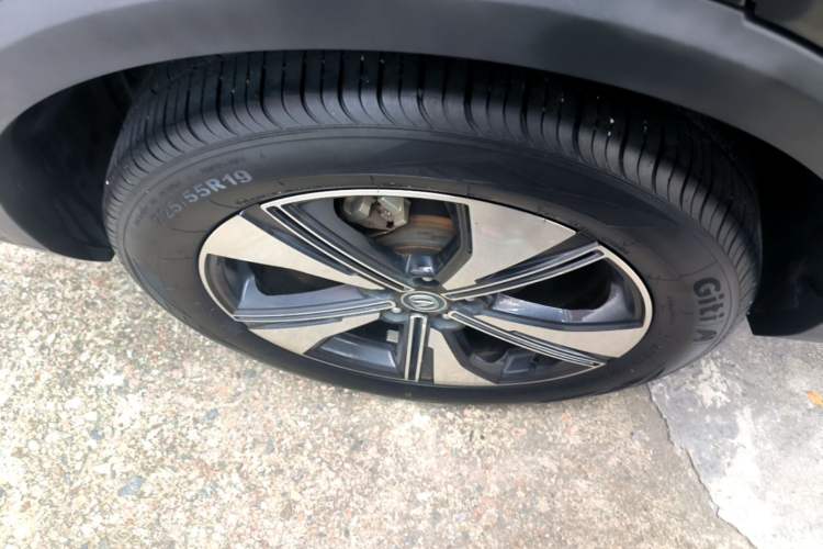 Used CHANGAN CS55PLUS 2022 2nd Generation 1.5T DCT Luxury Version Right Rear Wheel Hub