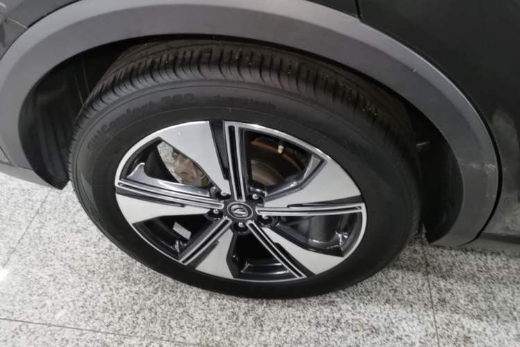 Used CHANGAN CS55PLUS 2022 2nd Generation 1.5T DCT Prestige Version Right Rear Wheel Hub