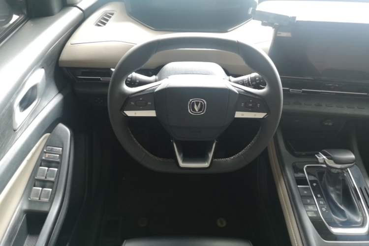 Used CHANGAN CS55PLUS 2022 2nd Generation 1.5T DCT Luxury Version Steering Wheel