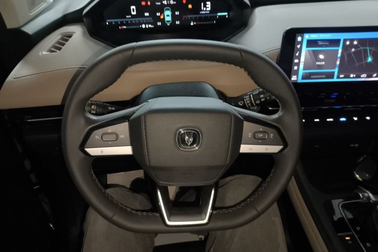 Used CHANGAN CS55PLUS 2022 2nd Generation 1.5T DCT Luxury Version Steering Wheel