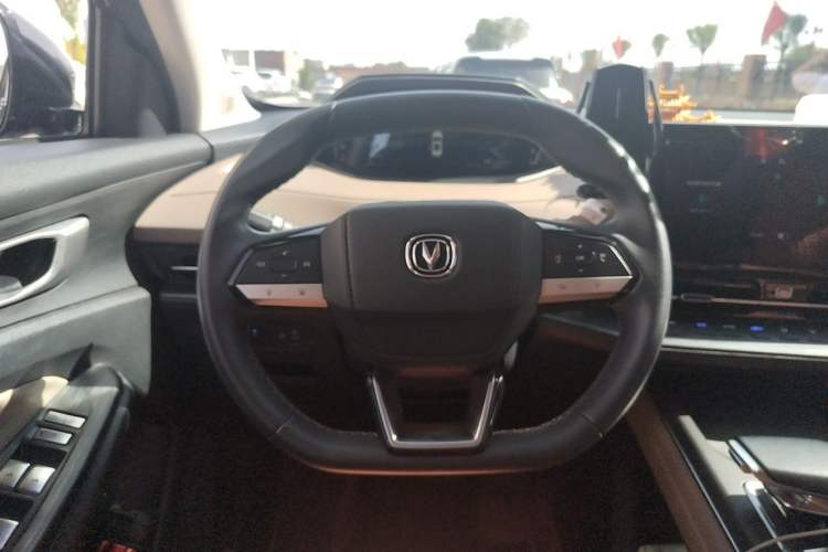 Used CHANGAN CS55PLUS 2022 2nd Generation 1.5T DCT Prestige Version Steering Wheel