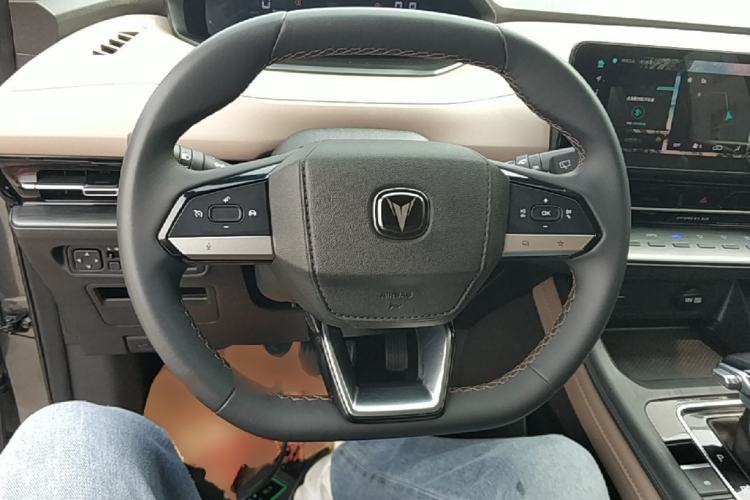 Used CHANGAN CS55PLUS 2022 2nd Generation 1.5T DCT Luxury Version Steering Wheel