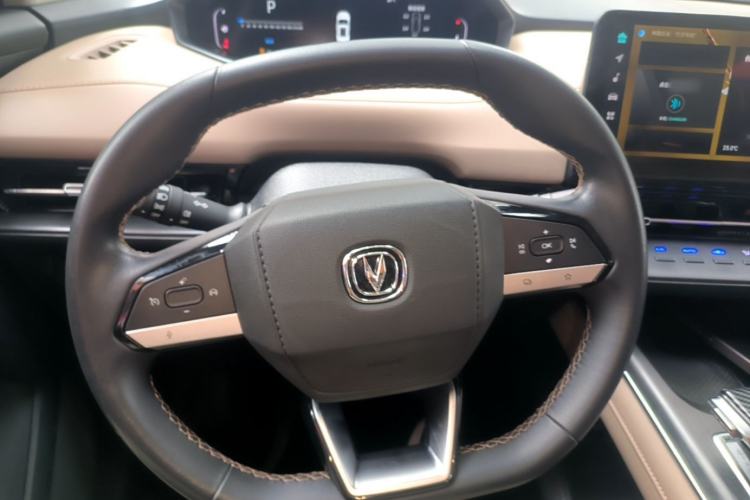 Used CHANGAN CS55PLUS 2022 2nd Generation 1.5T DCT Luxury Version Steering Wheel