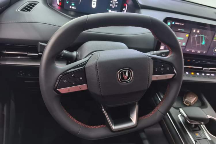 Used CHANGAN CS55PLUS 2022 2nd Generation 1.5T DCT Prestige Version Steering Wheel