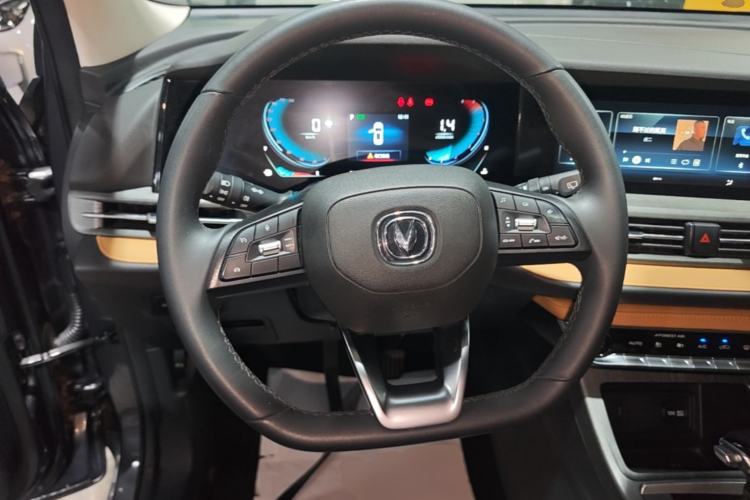 Used CHANGAN CS55PLUS 2022 Blue Whale Edition 1.5T DCT Luxury Model Steering Wheel