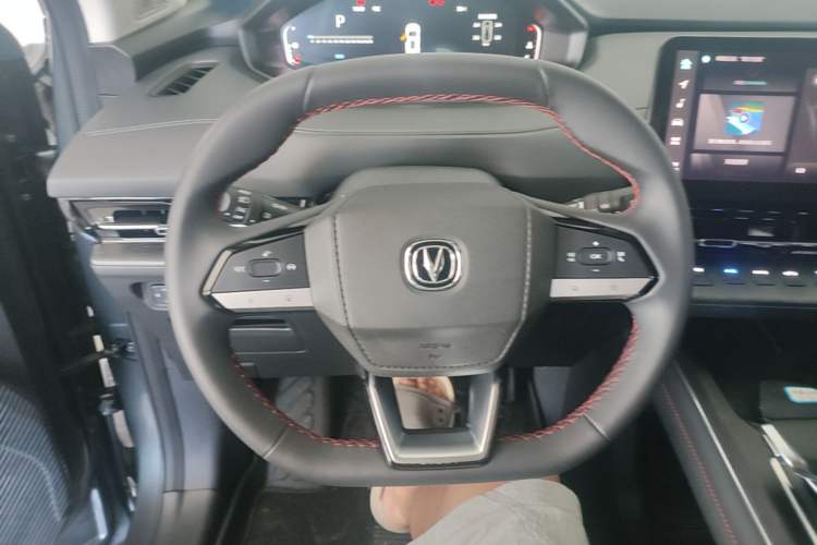 Used CHANGAN CS55PLUS 2022 2nd Generation 1.5T DCT Prestige Version Steering Wheel