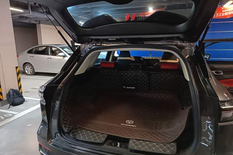 Used CHANGAN CS55PLUS 2022 2nd Generation 1.5T DCT Navigation Edition Trunk