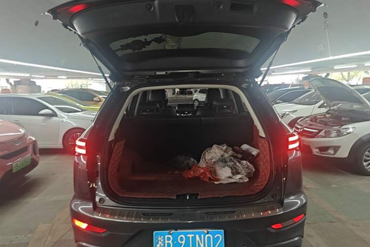 Used CHANGAN CS55PLUS 2022 Blue Whale Edition 1.5T DCT Prestige Model Trunk