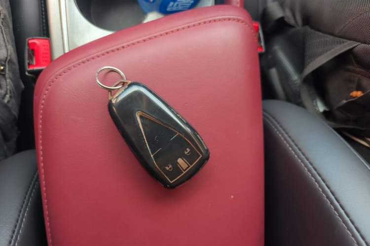 Used CHANGAN CS55PLUS 2022 Blue Whale Edition 1.5T DCT Luxury Model Vehicle Key