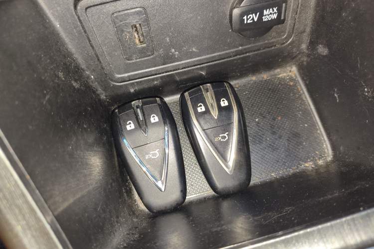 Used CHANGAN CS55PLUS 2022 Blue Whale Edition 1.5T DCT Luxury Model Vehicle Key