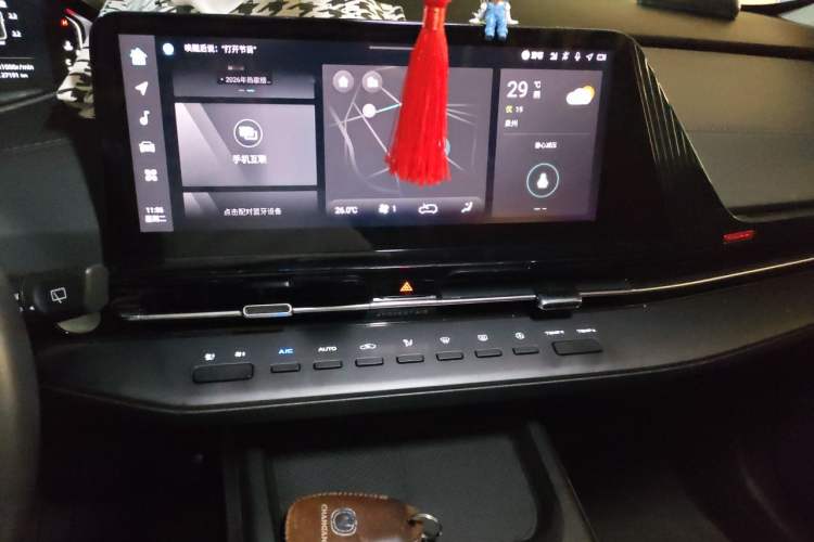 Used CHANGAN CS55PLUS 2022 2nd Generation 1.5T DCT Luxury Version Audio And AC Panel