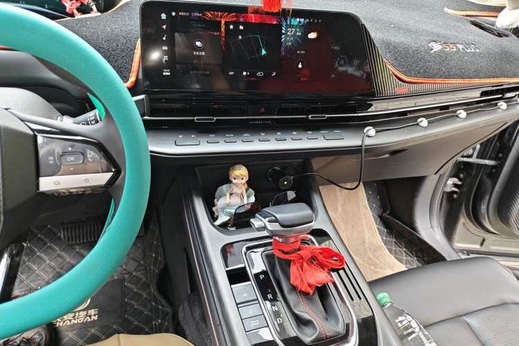 Used CHANGAN CS55PLUS 2022 Blue Whale Edition 1.5T DCT Luxury Model Audio And AC Panel