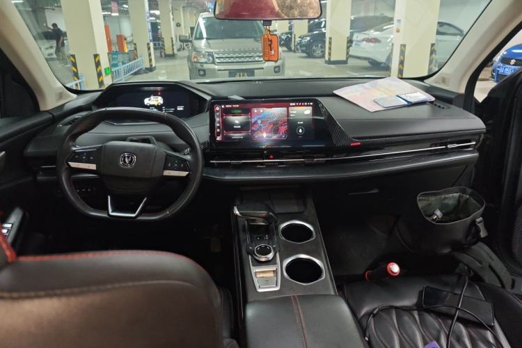 Used CHANGAN CS55PLUS 2022 2nd Generation 1.5T DCT Navigation Edition Center Console