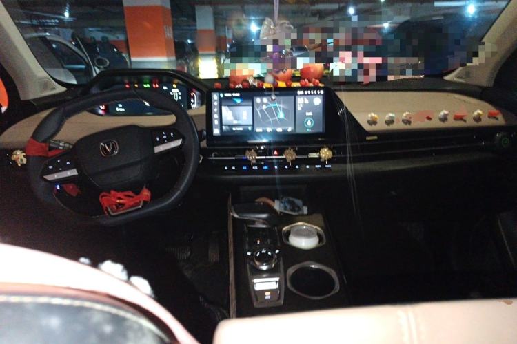 Used CHANGAN CS55PLUS 2022 2nd Generation 1.5T DCT Luxury Version Center Console