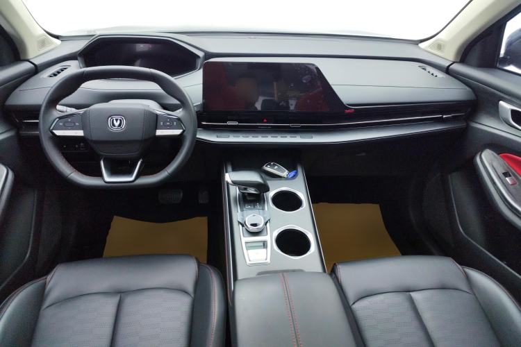 Used CHANGAN CS55PLUS 2022 2nd Generation 1.5T DCT Prestige Version Center Console