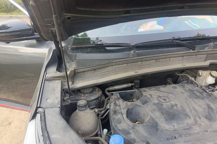Used CHANGAN CS55PLUS 2022 2nd Generation 1.5T DCT Prestige Version Engine Bay Right