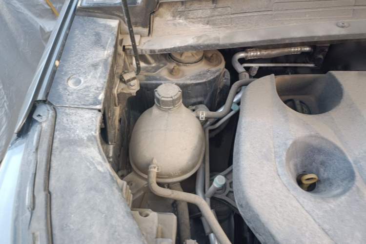 Used CHANGAN CS55PLUS 2022 2nd Generation 1.5T DCT Luxury Version Engine Bay Right