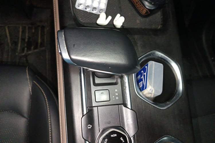 Used CHANGAN CS55PLUS 2022 2nd Generation 1.5T DCT Prestige Version Gear Lever